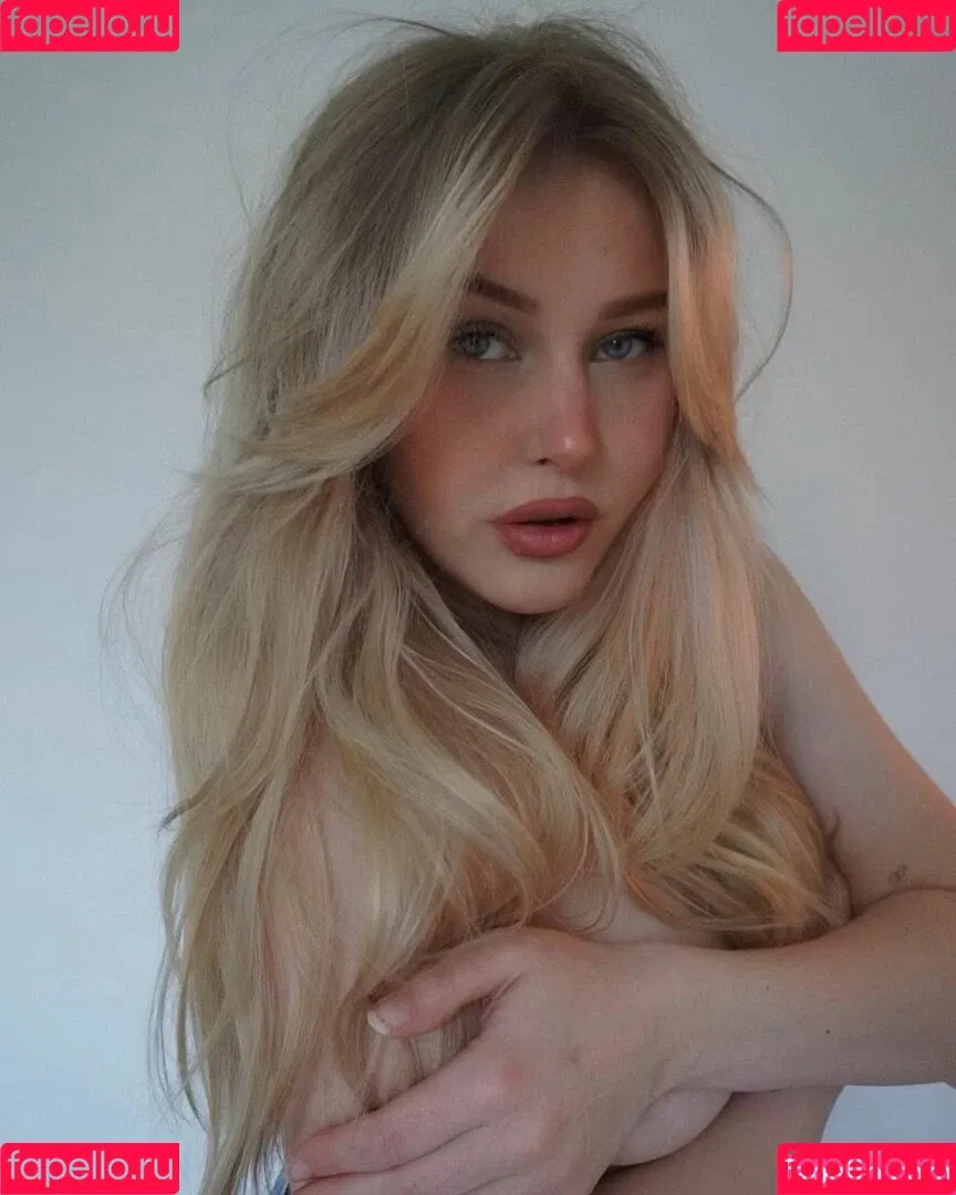 cirizzzle Onlyfans Photo Gallery 