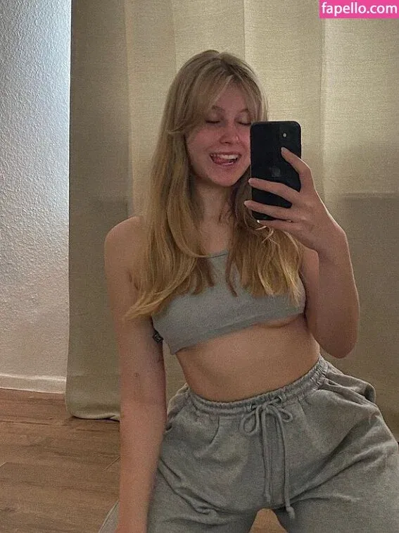 cirizzzle Onlyfans Photo Gallery 