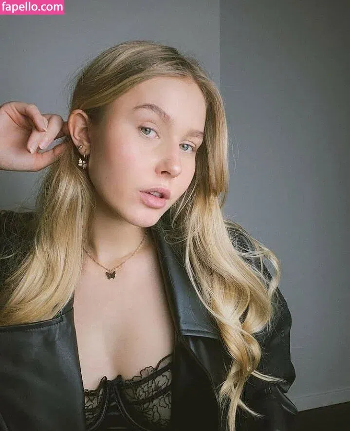 cirizzzle Onlyfans Photo Gallery 