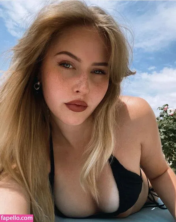 cirizzzle Onlyfans Photo Gallery 