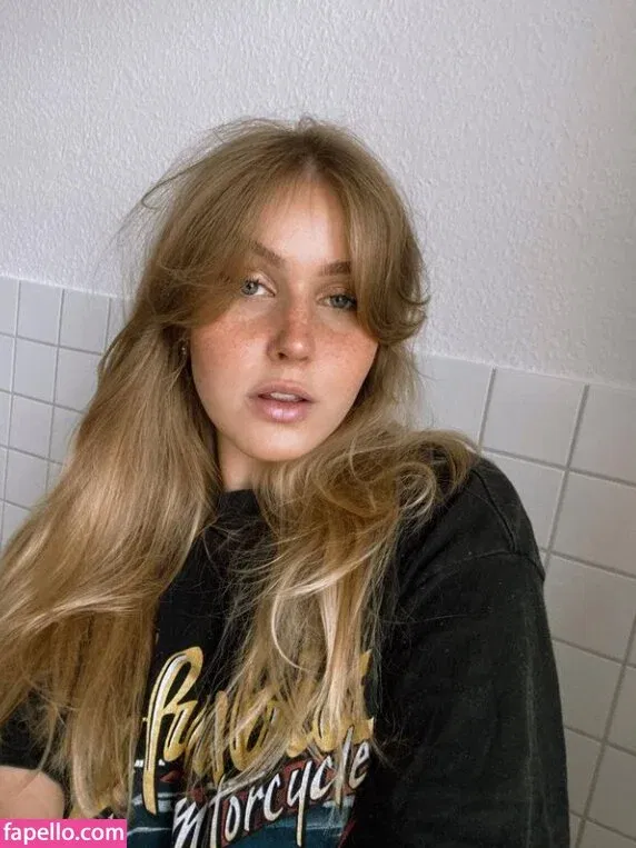 cirizzzle Onlyfans Photo Gallery 