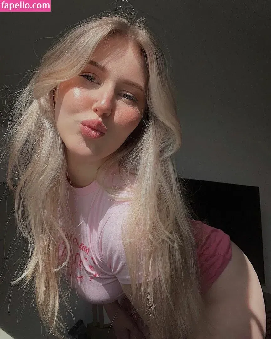 cirizzzle Onlyfans Photo Gallery 