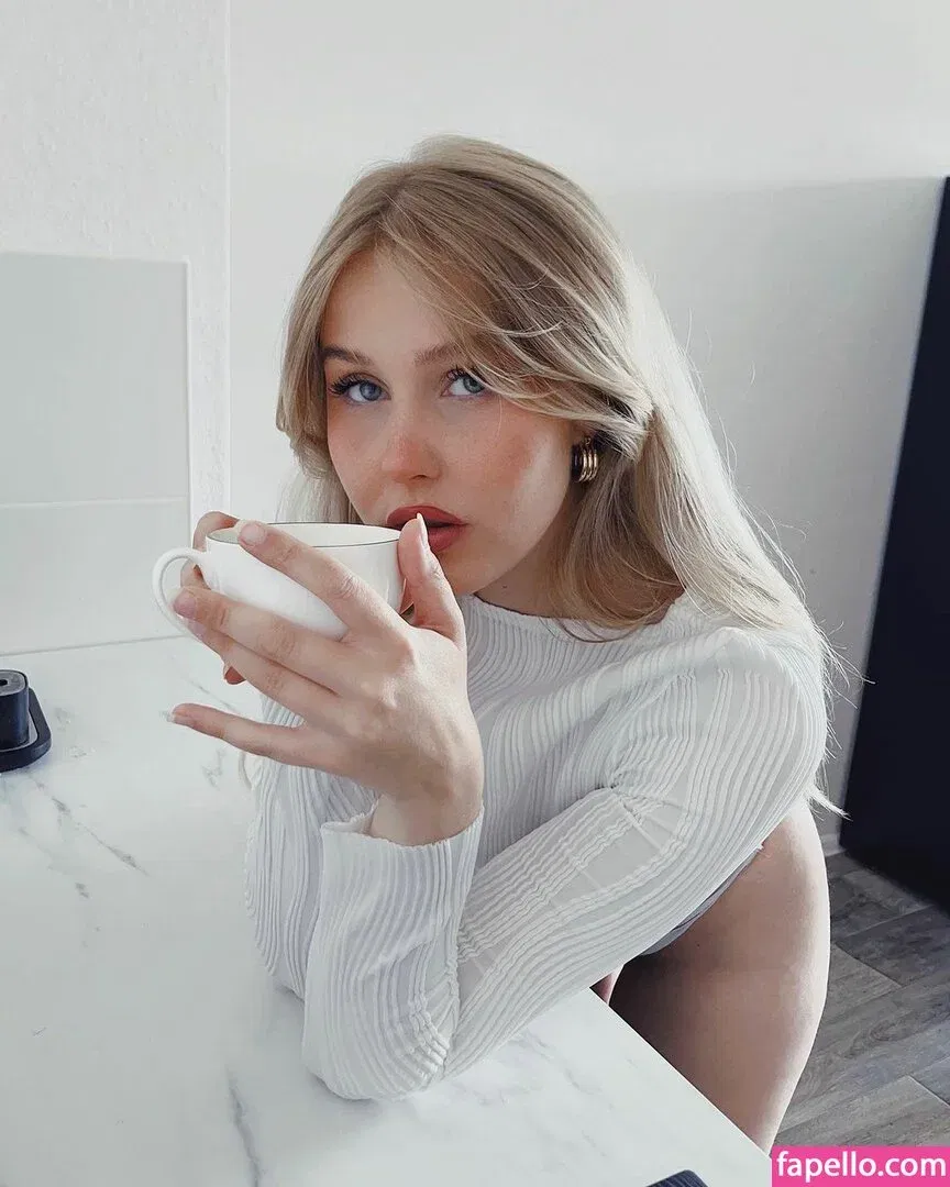 cirizzzle Onlyfans Photo Gallery 