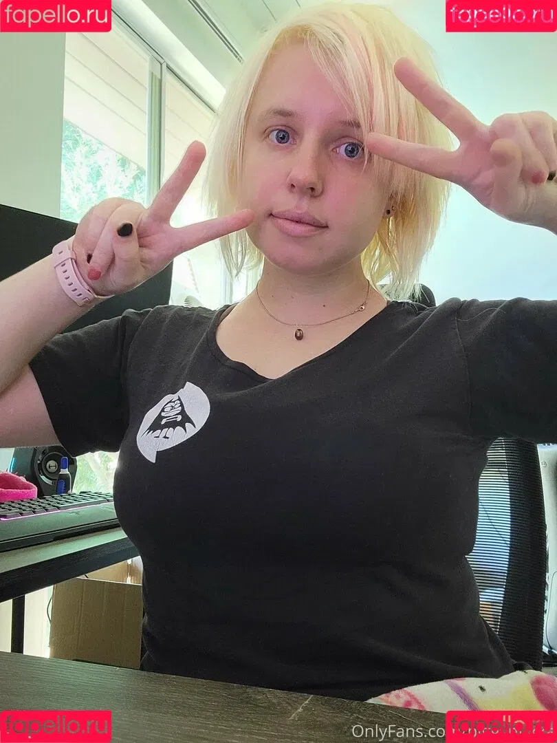 piggynukka Onlyfans Photo Gallery 