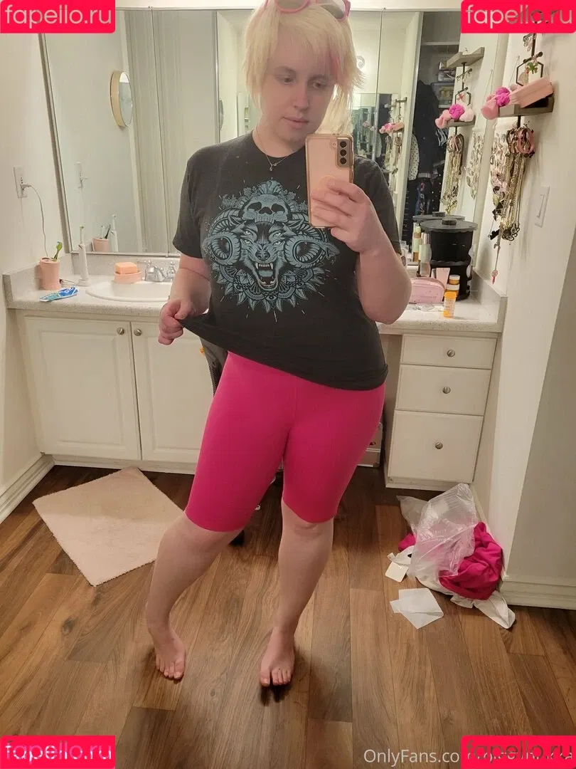 piggynukka Onlyfans Photo Gallery 