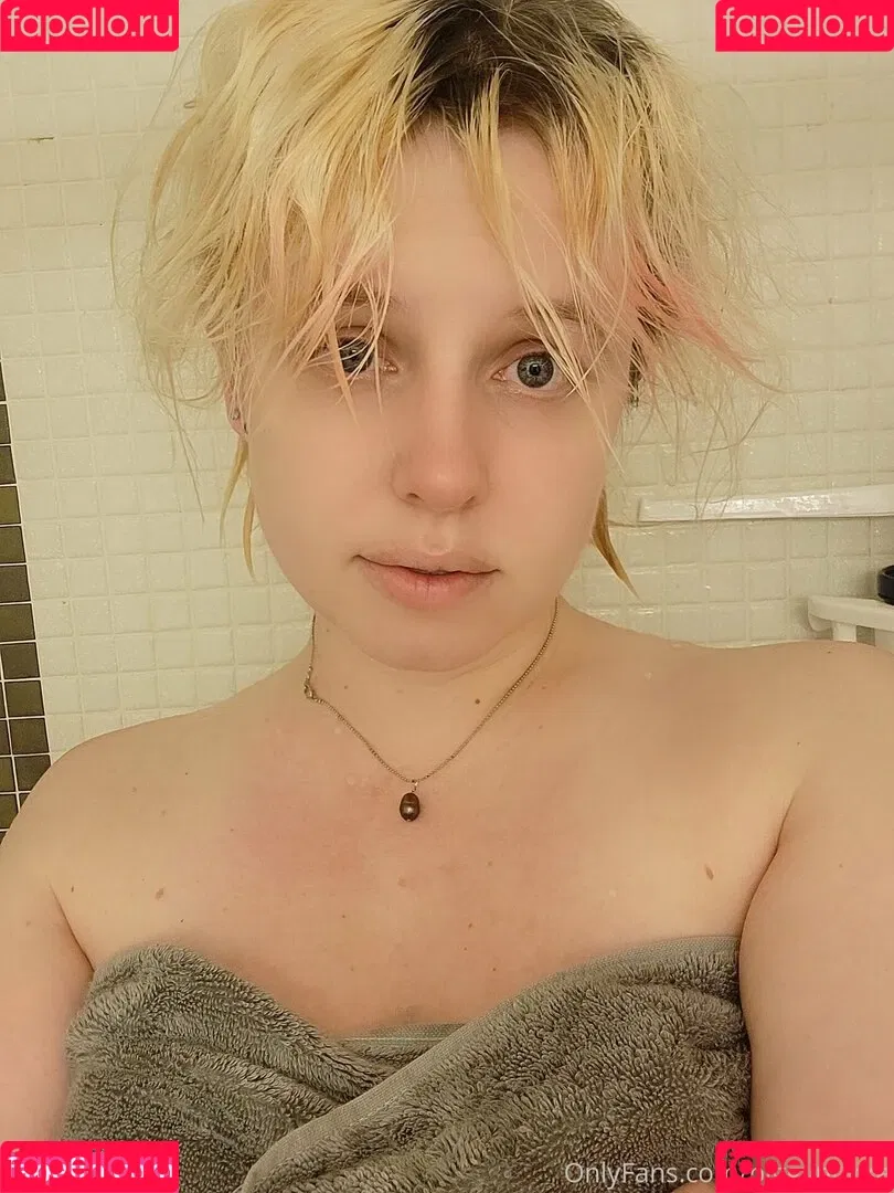 piggynukka Onlyfans Photo Gallery 
