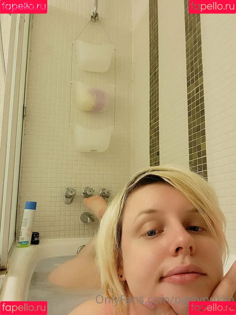 piggynukka Onlyfans Photo Gallery 