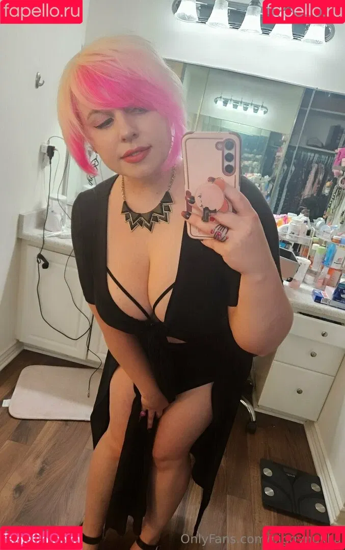 piggynukka Onlyfans Photo Gallery 