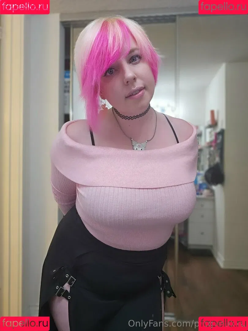 piggynukka Onlyfans Photo Gallery 