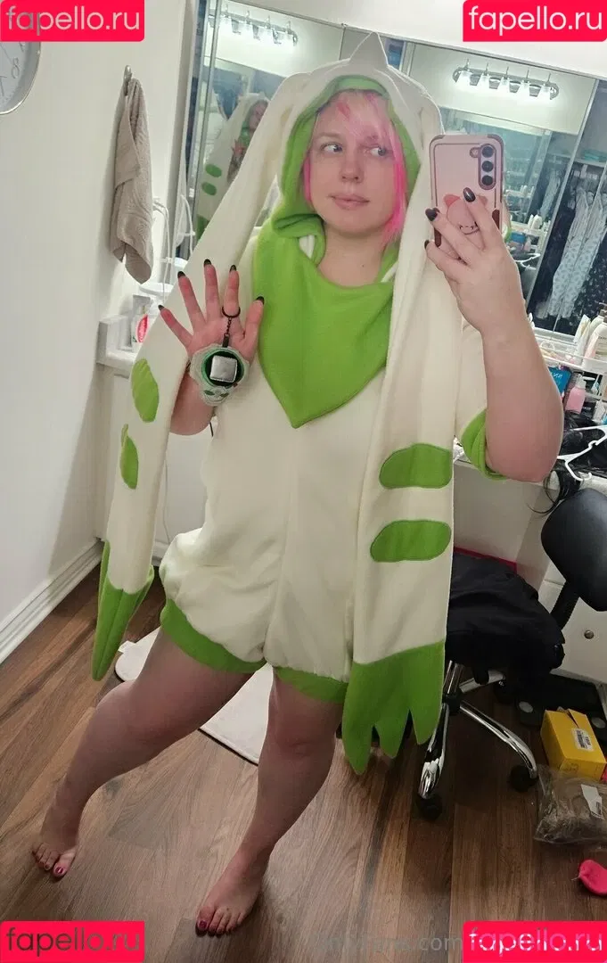 piggynukka Onlyfans Photo Gallery 