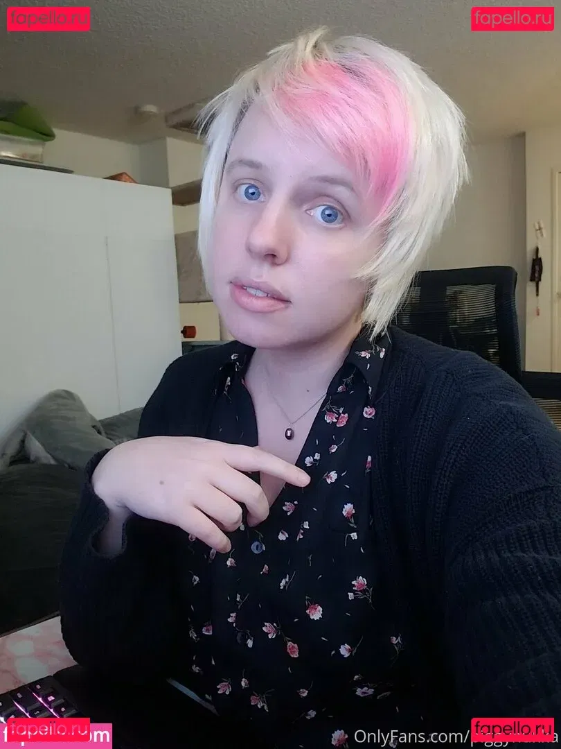 piggynukka Onlyfans Photo Gallery 