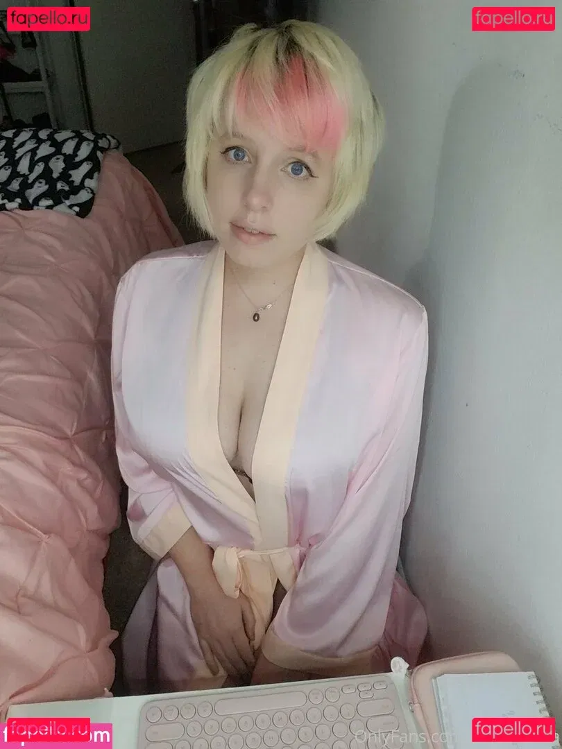 piggynukka Onlyfans Photo Gallery 