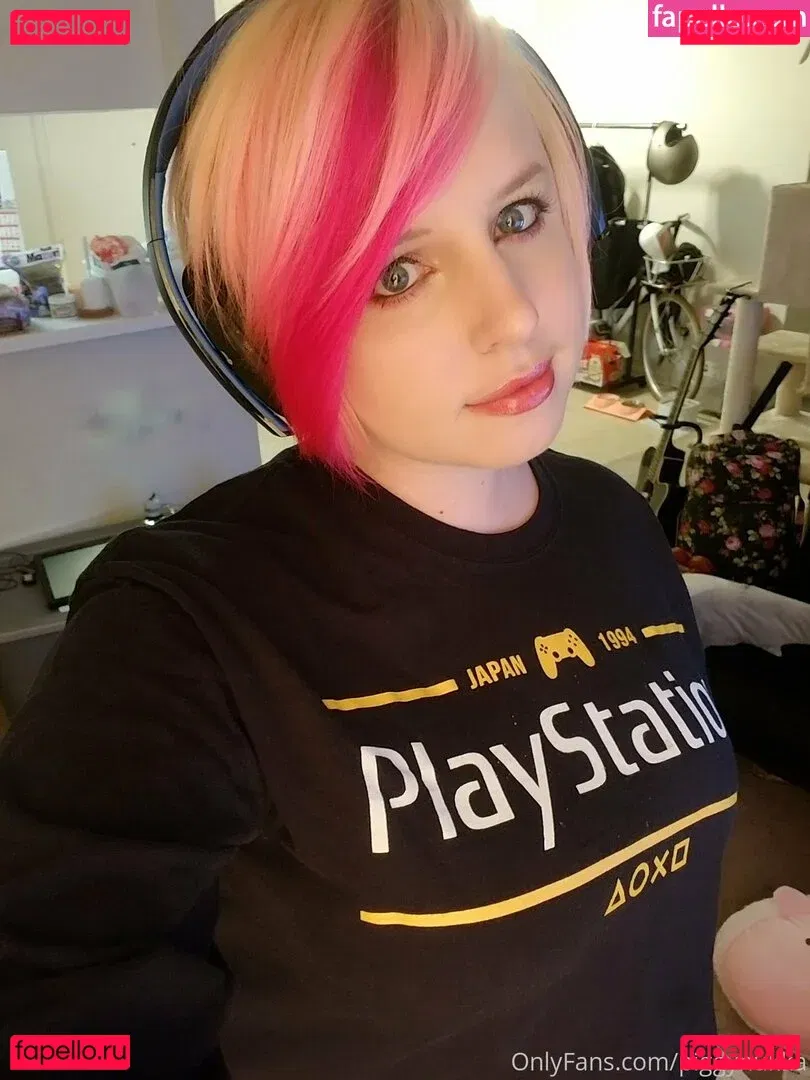 piggynukka Onlyfans Photo Gallery 