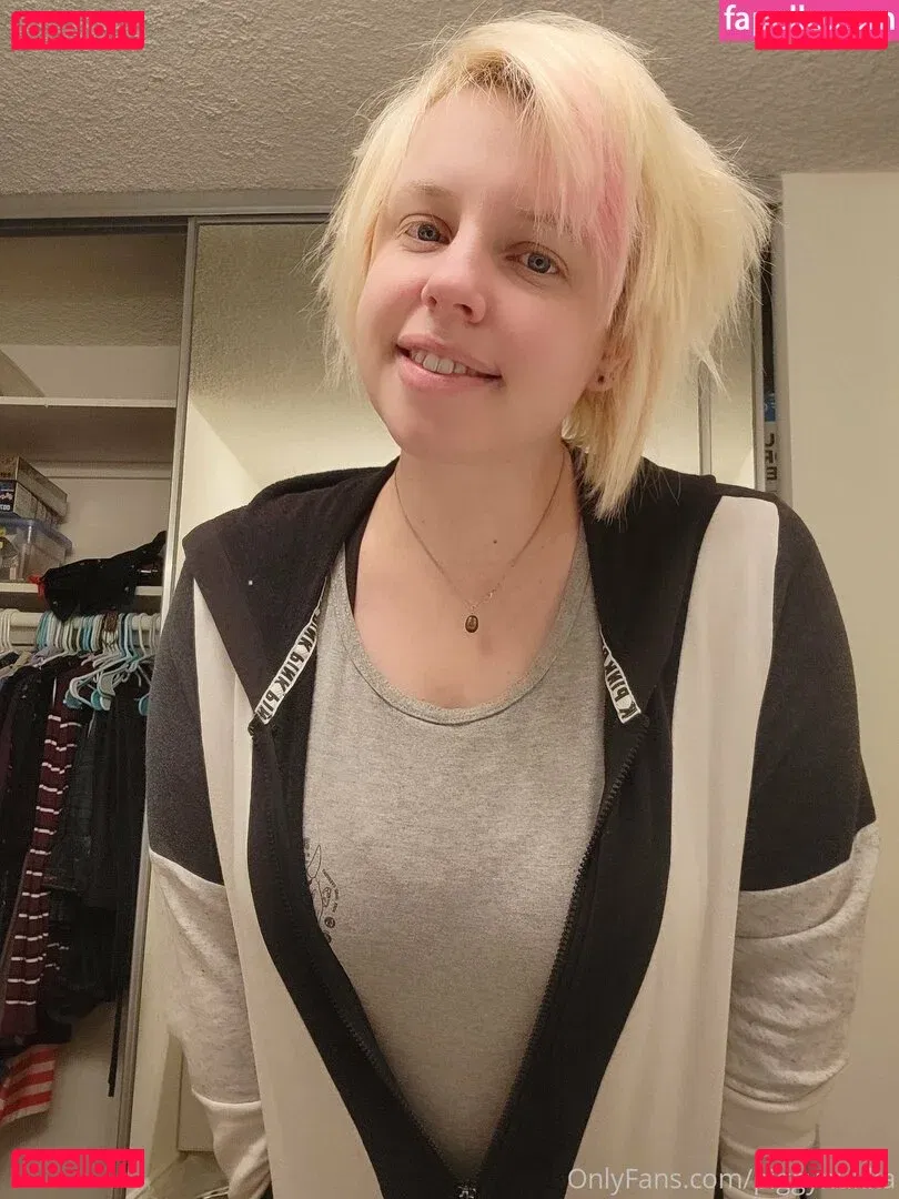 piggynukka Onlyfans Photo Gallery 