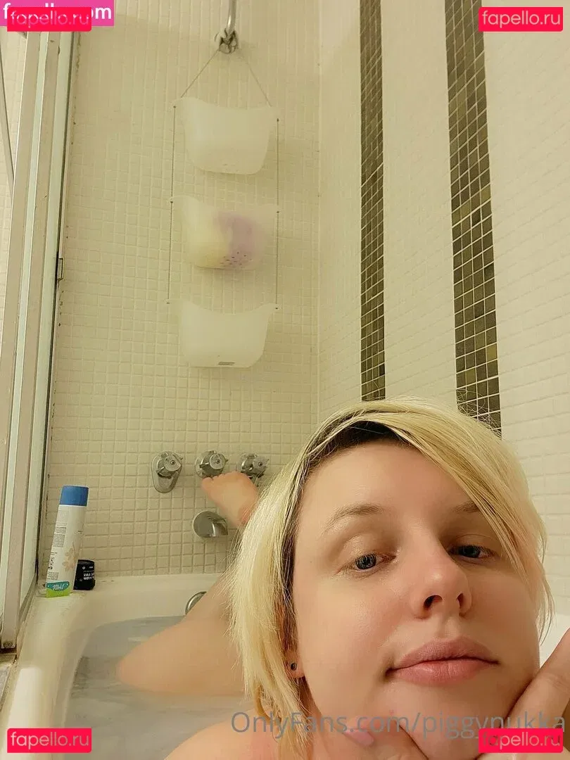 piggynukka Onlyfans Photo Gallery 