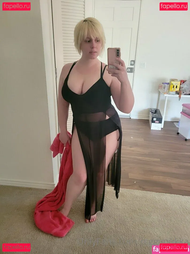 piggynukka Onlyfans Photo Gallery 