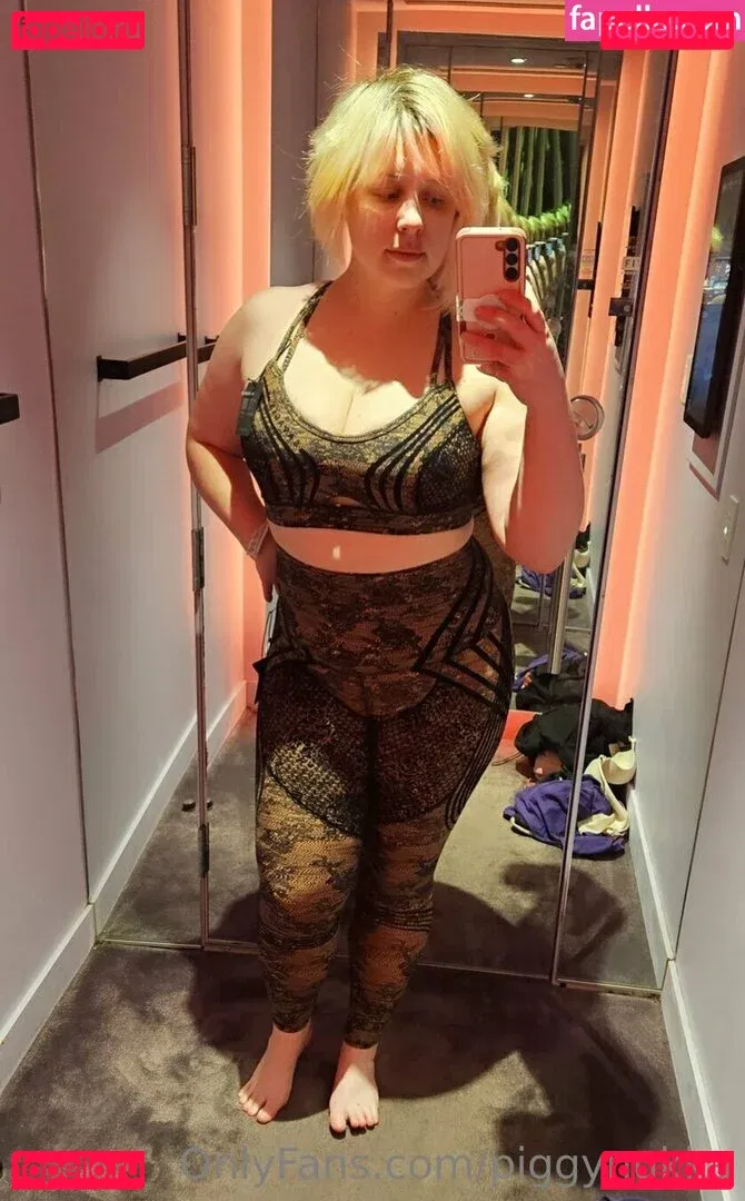 piggynukka Onlyfans Photo Gallery 