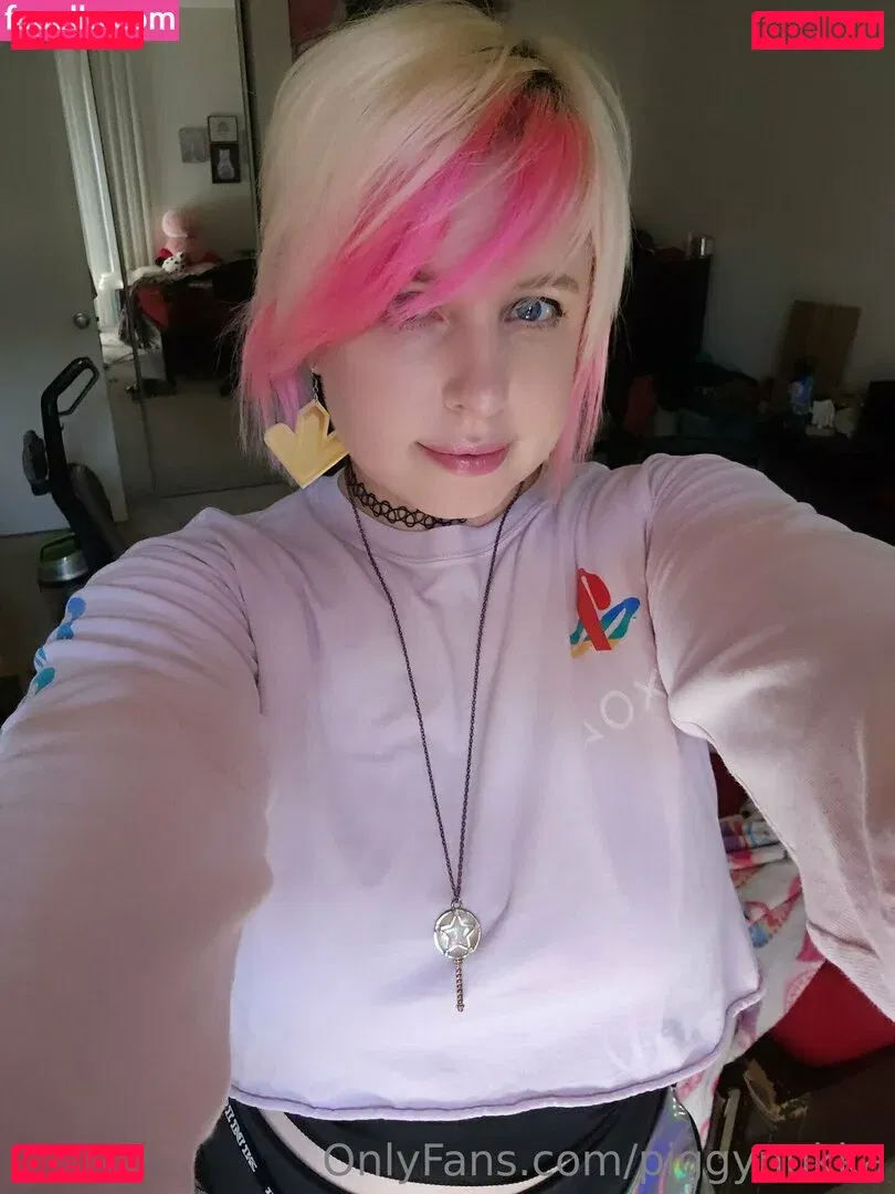piggynukka Onlyfans Photo Gallery 