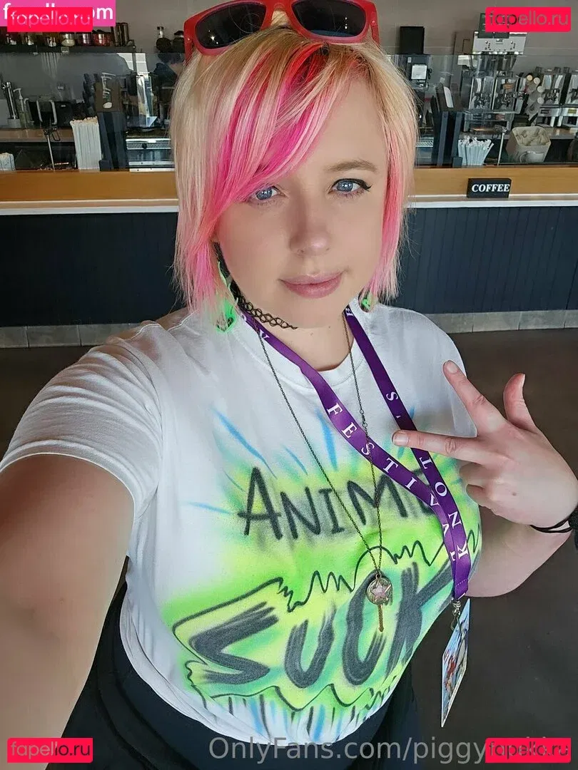 piggynukka Onlyfans Photo Gallery 