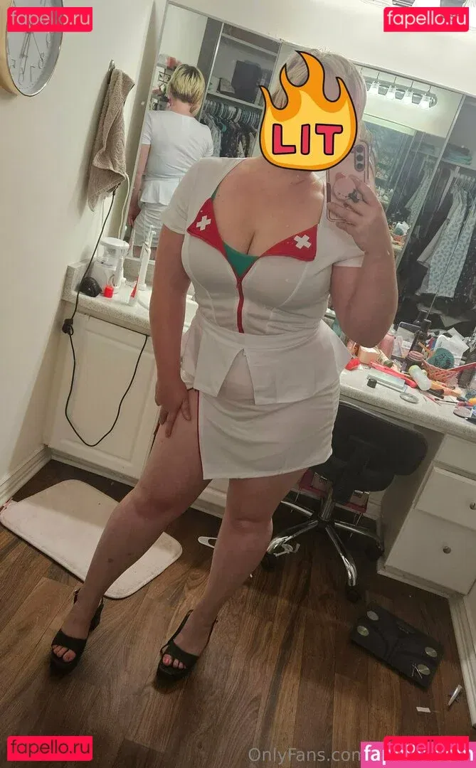 piggynukka Onlyfans Photo Gallery 