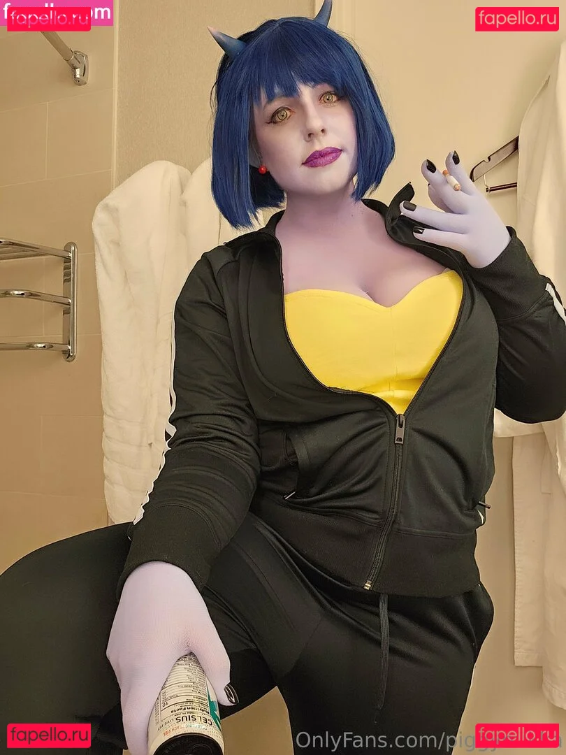 piggynukka Onlyfans Photo Gallery 