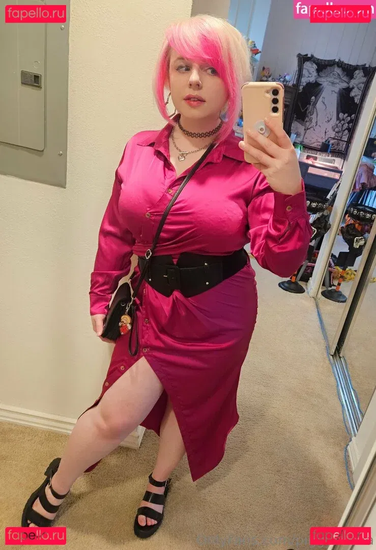 piggynukka Onlyfans Photo Gallery 