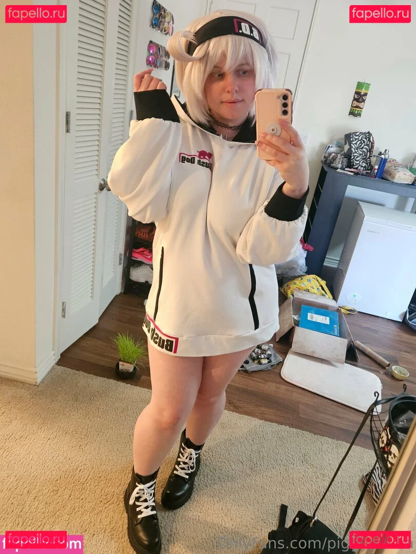 piggynukka Onlyfans Photo Gallery 