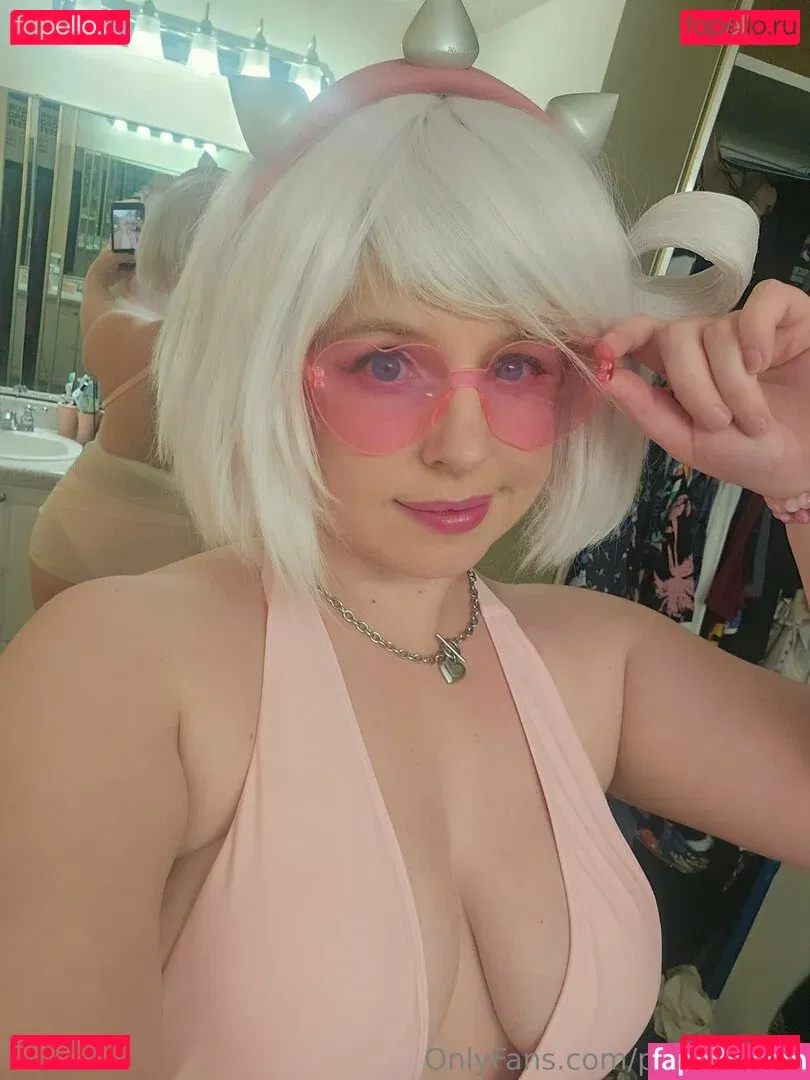 piggynukka Onlyfans Photo Gallery 