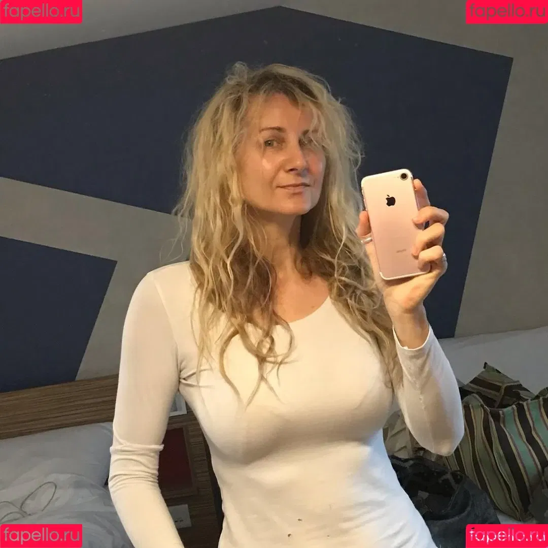 Corrinne Wicks Onlyfans Photo Gallery 