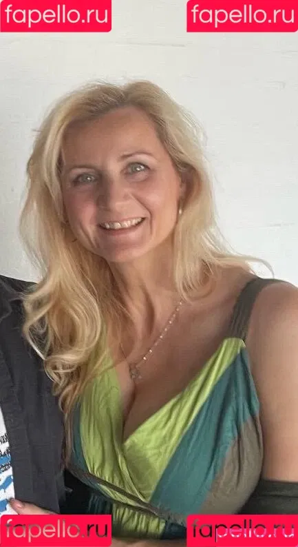 Corrinne Wicks Onlyfans Photo Gallery 