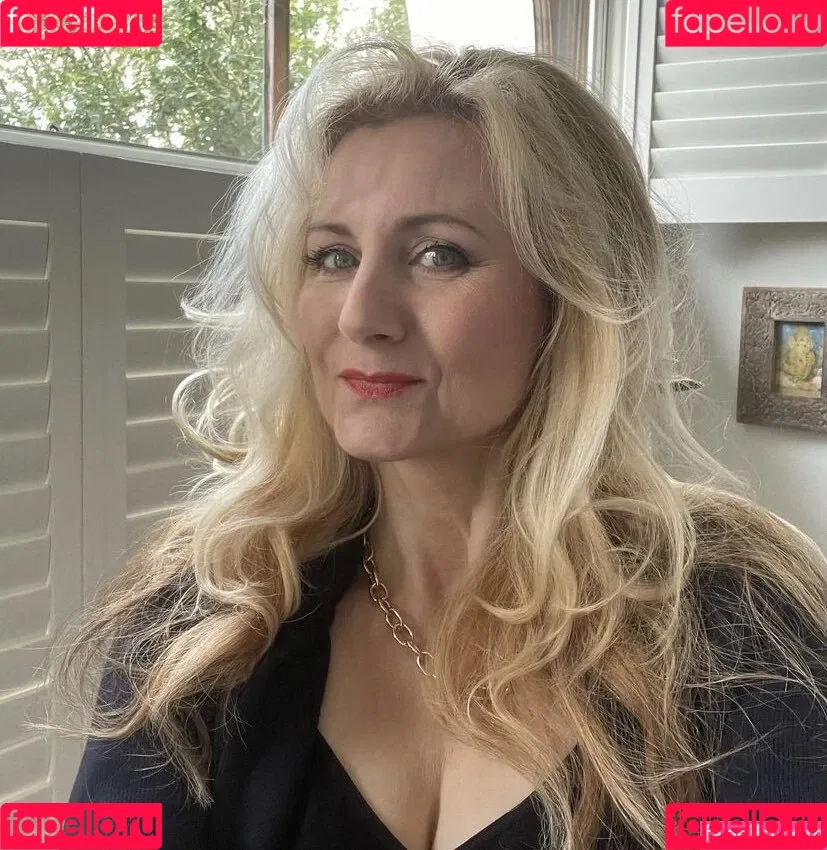 Corrinne Wicks Onlyfans Photo Gallery 