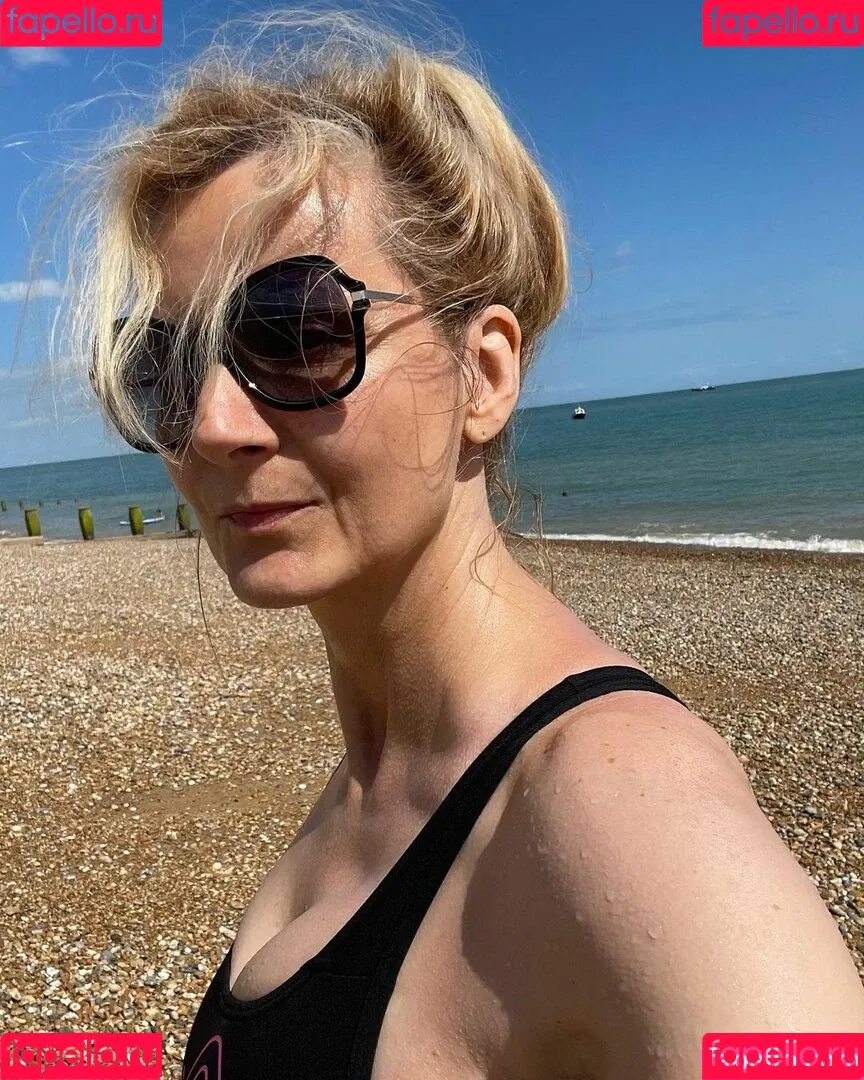 Corrinne Wicks Onlyfans Photo Gallery 