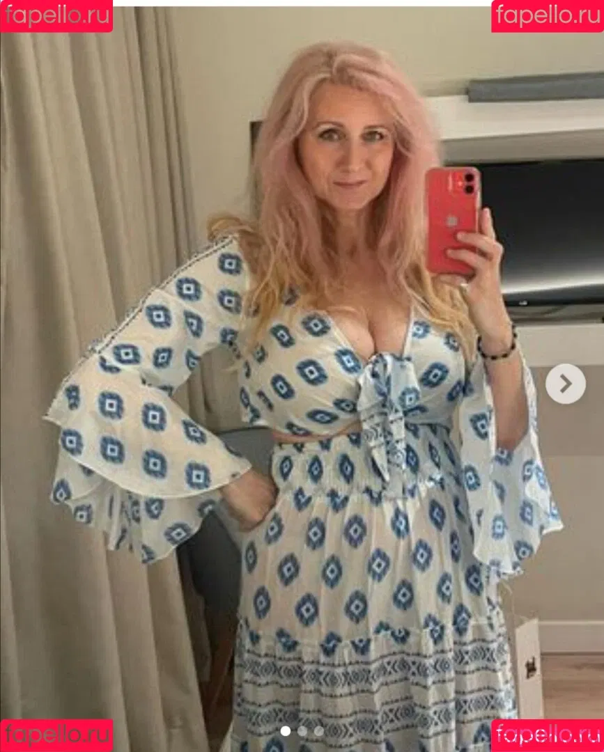 Corrinne Wicks Onlyfans Photo Gallery 