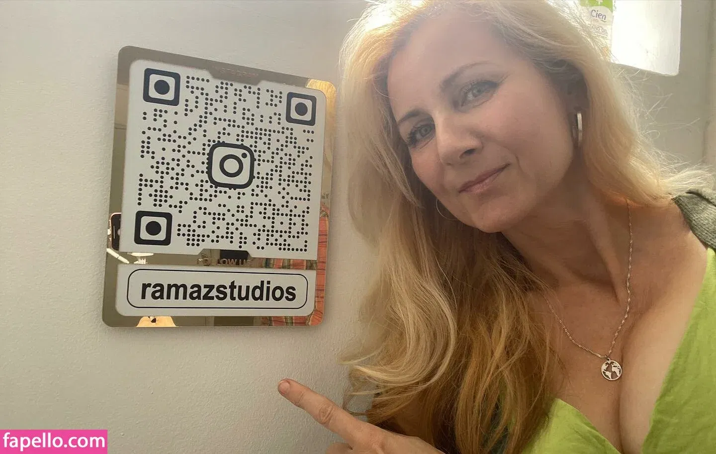 Corrinne Wicks Onlyfans Photo Gallery 