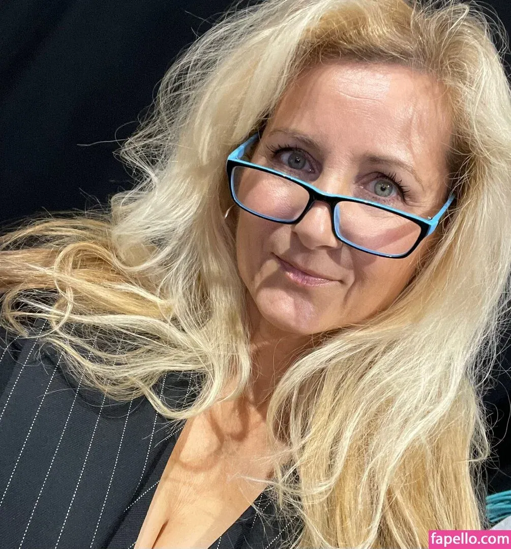 Corrinne Wicks Onlyfans Photo Gallery 