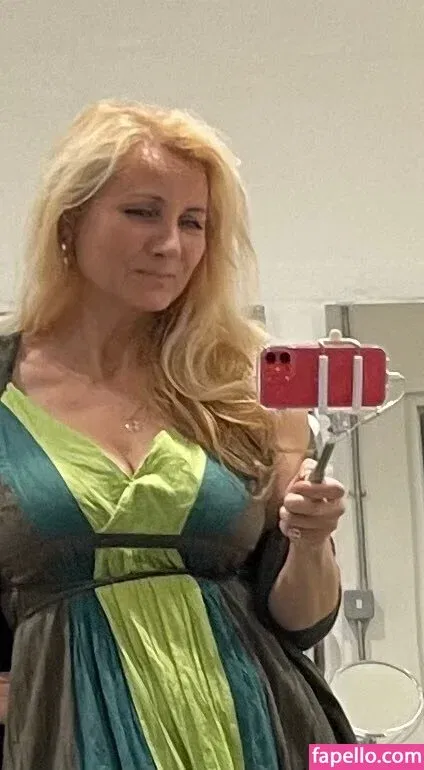 Corrinne Wicks Onlyfans Photo Gallery 