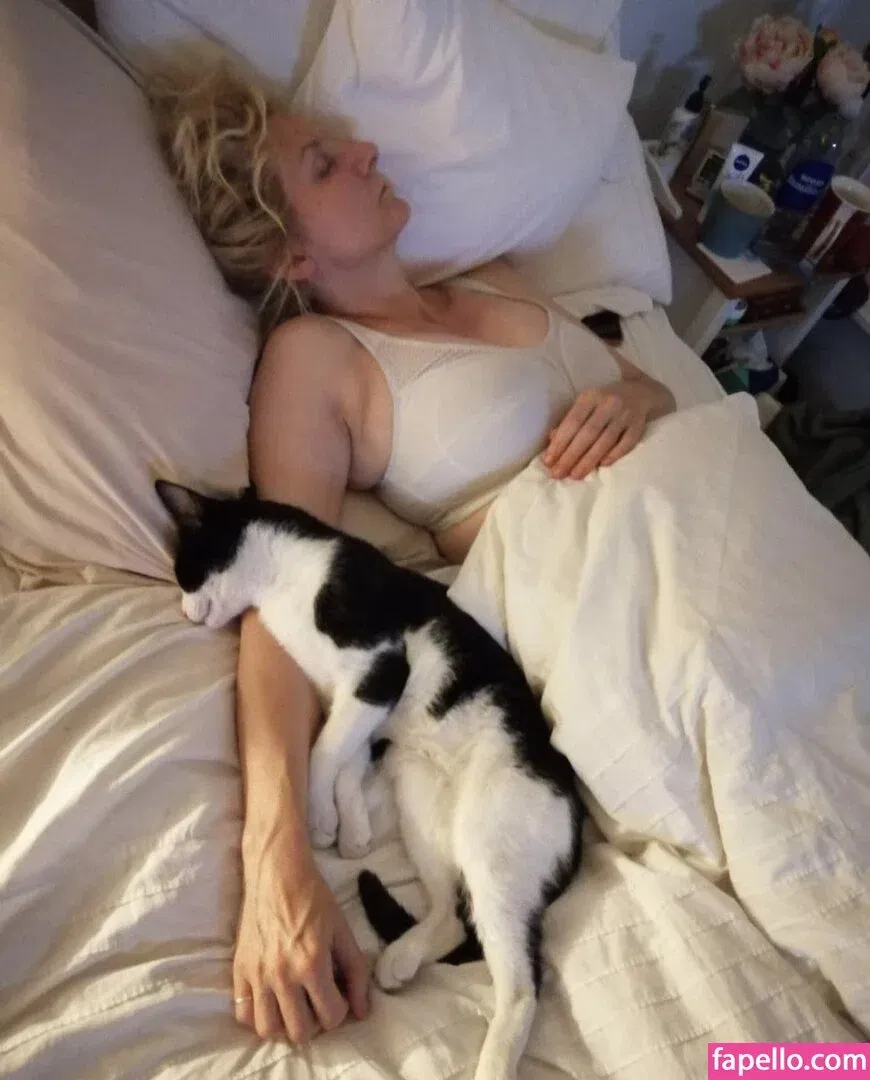 Corrinne Wicks Onlyfans Photo Gallery 