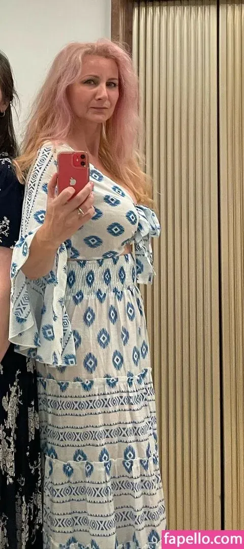 Corrinne Wicks Onlyfans Photo Gallery 