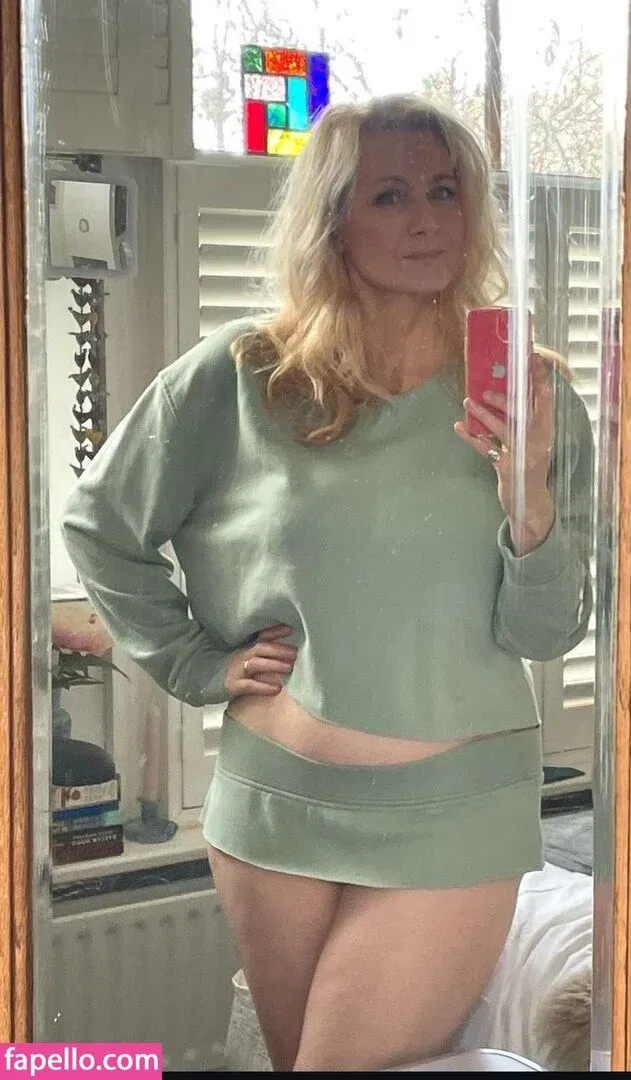 Corrinne Wicks Onlyfans Photo Gallery 