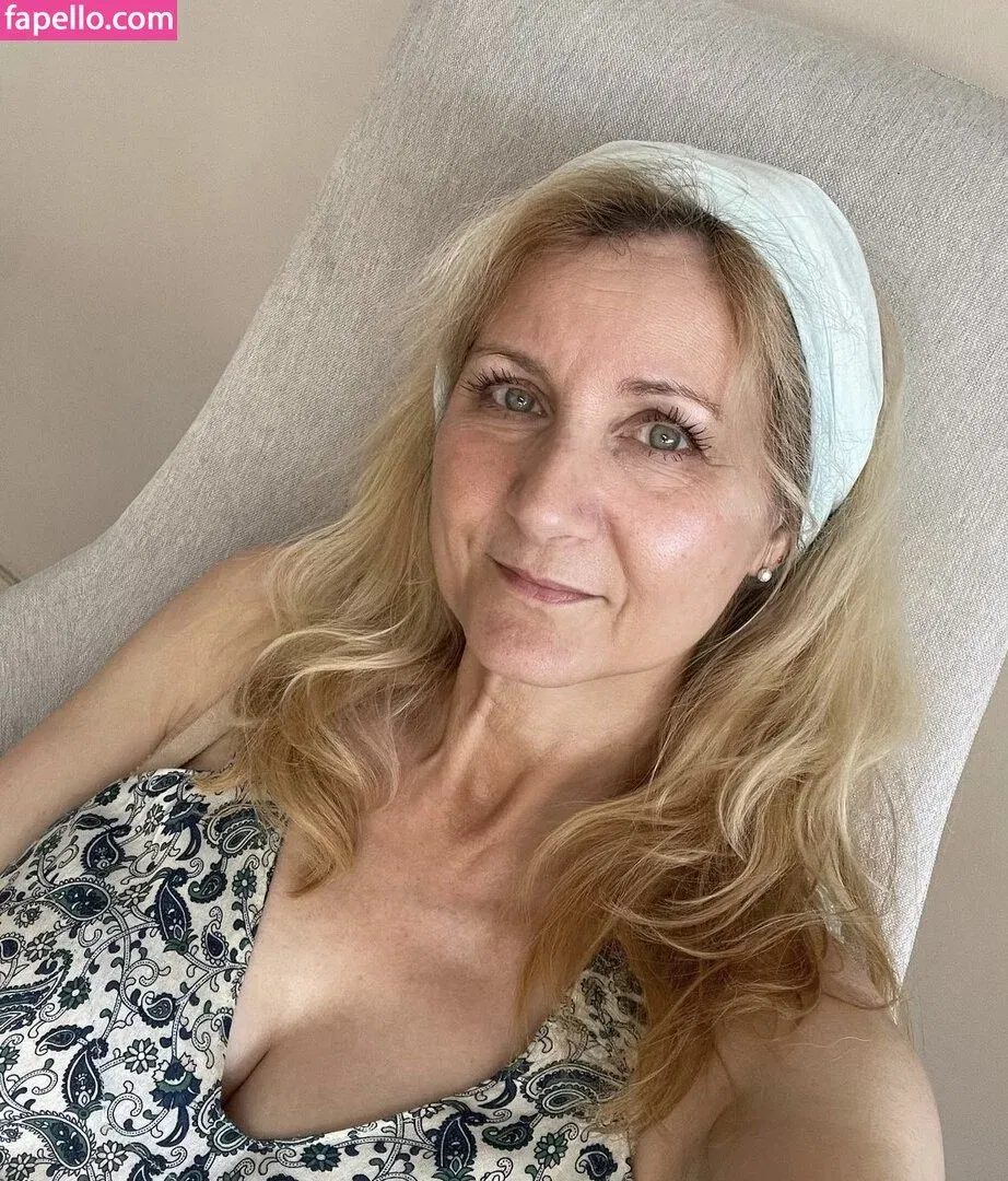 Corrinne Wicks Onlyfans Photo Gallery 