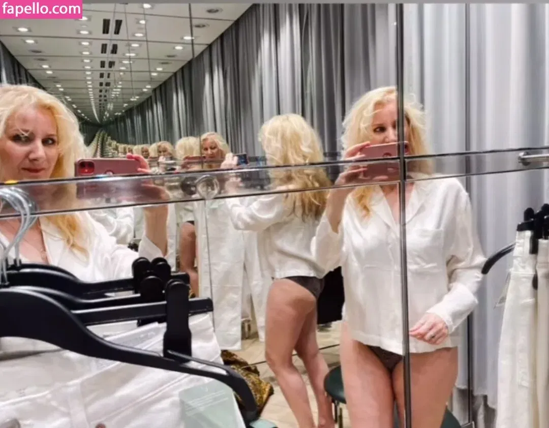 Corrinne Wicks Onlyfans Photo Gallery 