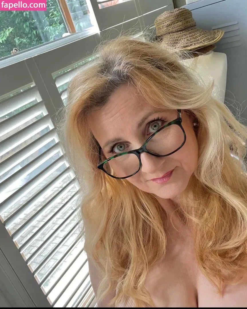 Corrinne Wicks Onlyfans Photo Gallery 