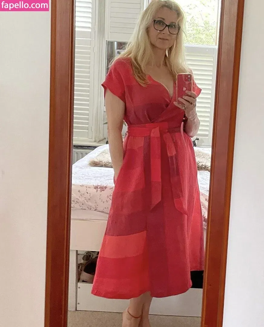 Corrinne Wicks Onlyfans Photo Gallery 