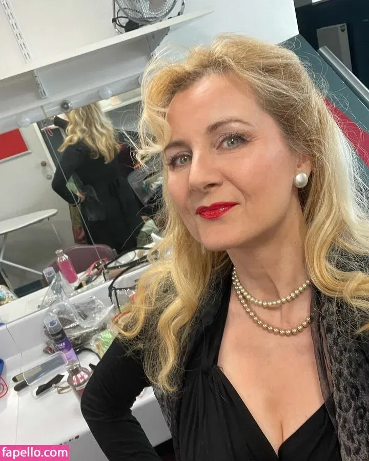 Corrinne Wicks Onlyfans Photo Gallery 