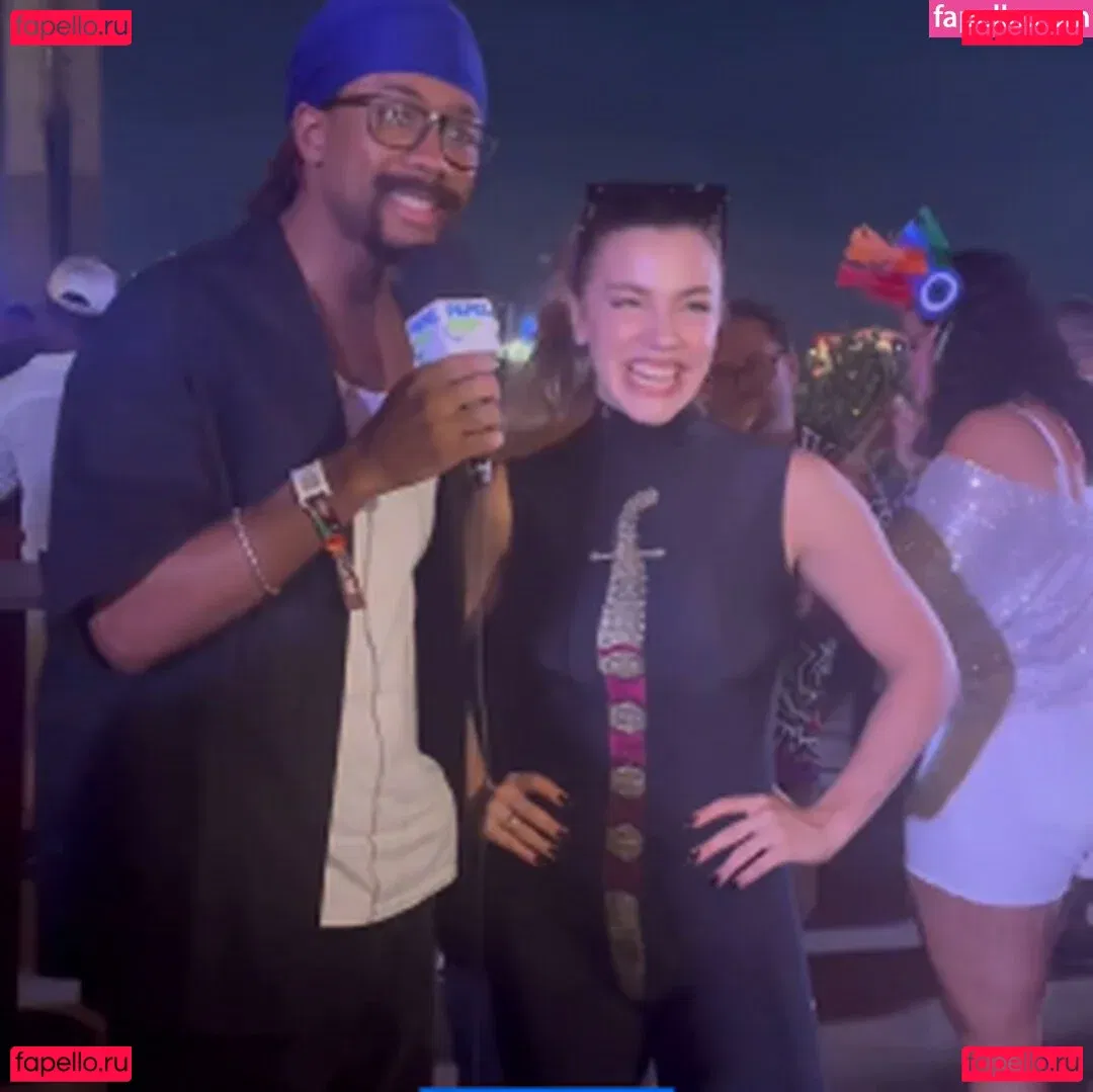 Alice Wegmann Onlyfans Photo Gallery 