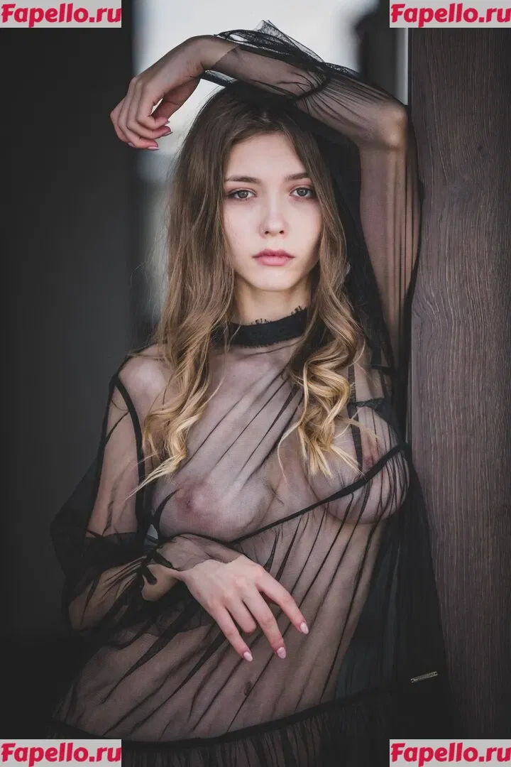 Mila Azul Onlyfans Photo Gallery 