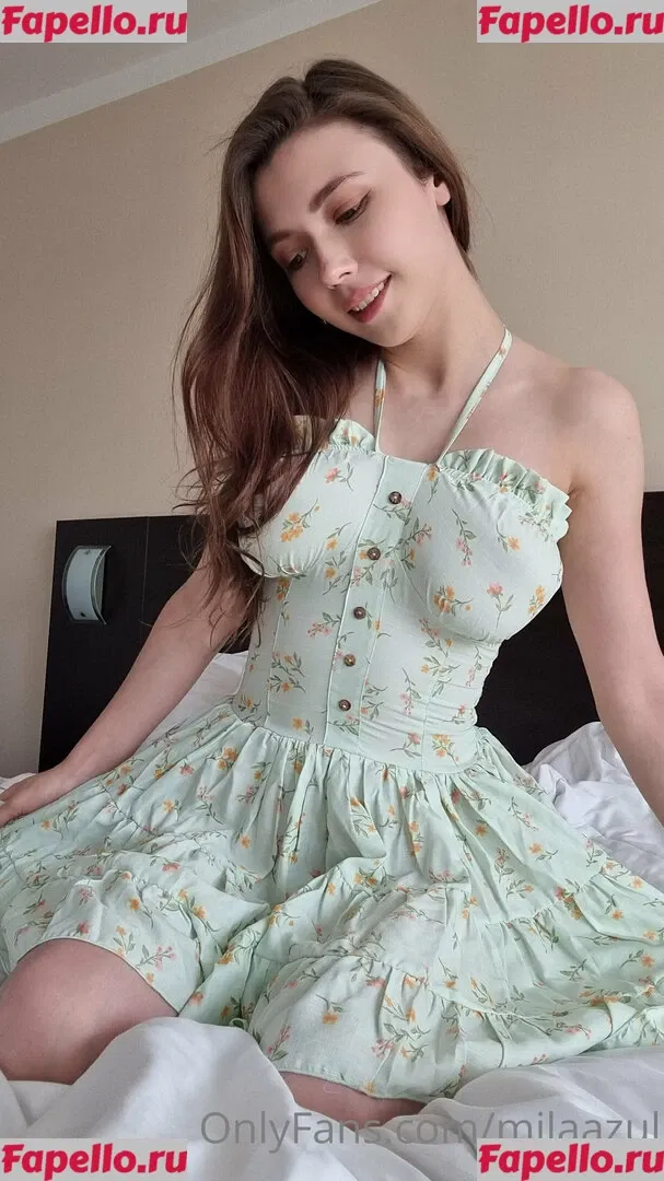 Mila Azul Onlyfans Photo Gallery 