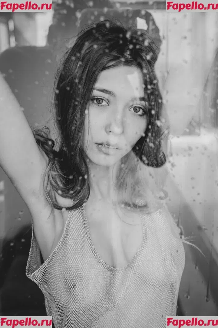 Mila Azul Onlyfans Photo Gallery 