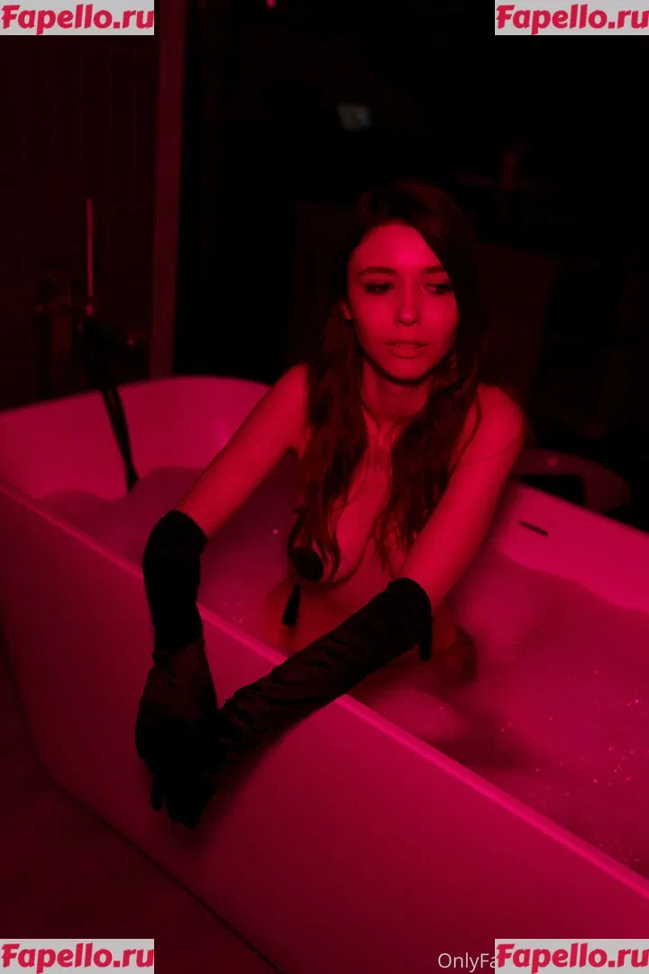 Mila Azul Onlyfans Photo Gallery 