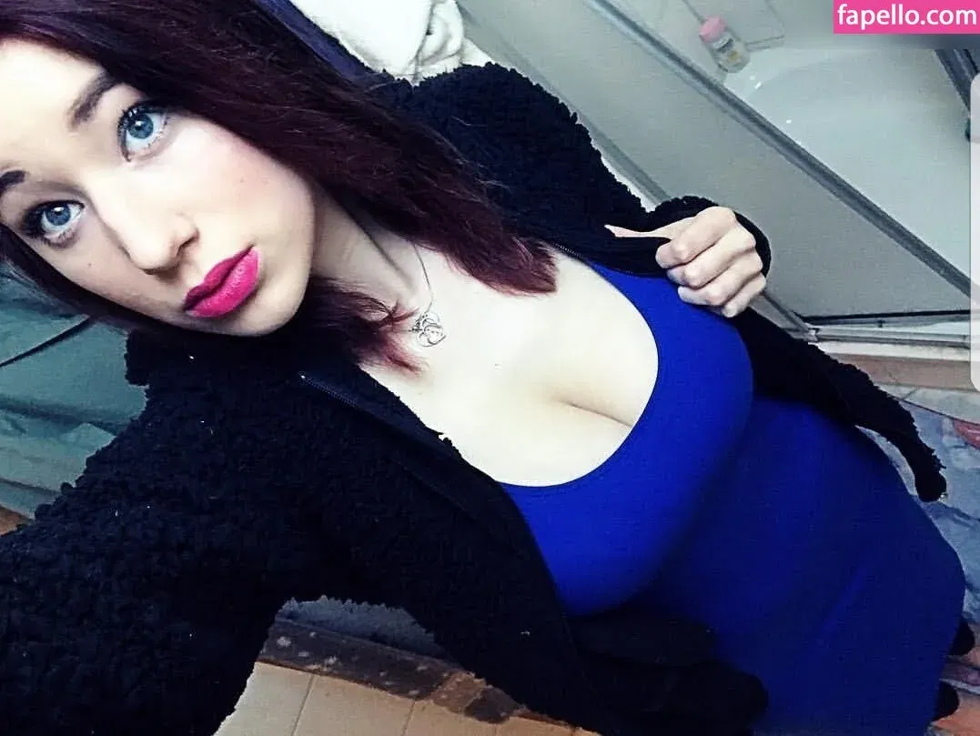 DDBella Onlyfans Photo Gallery 